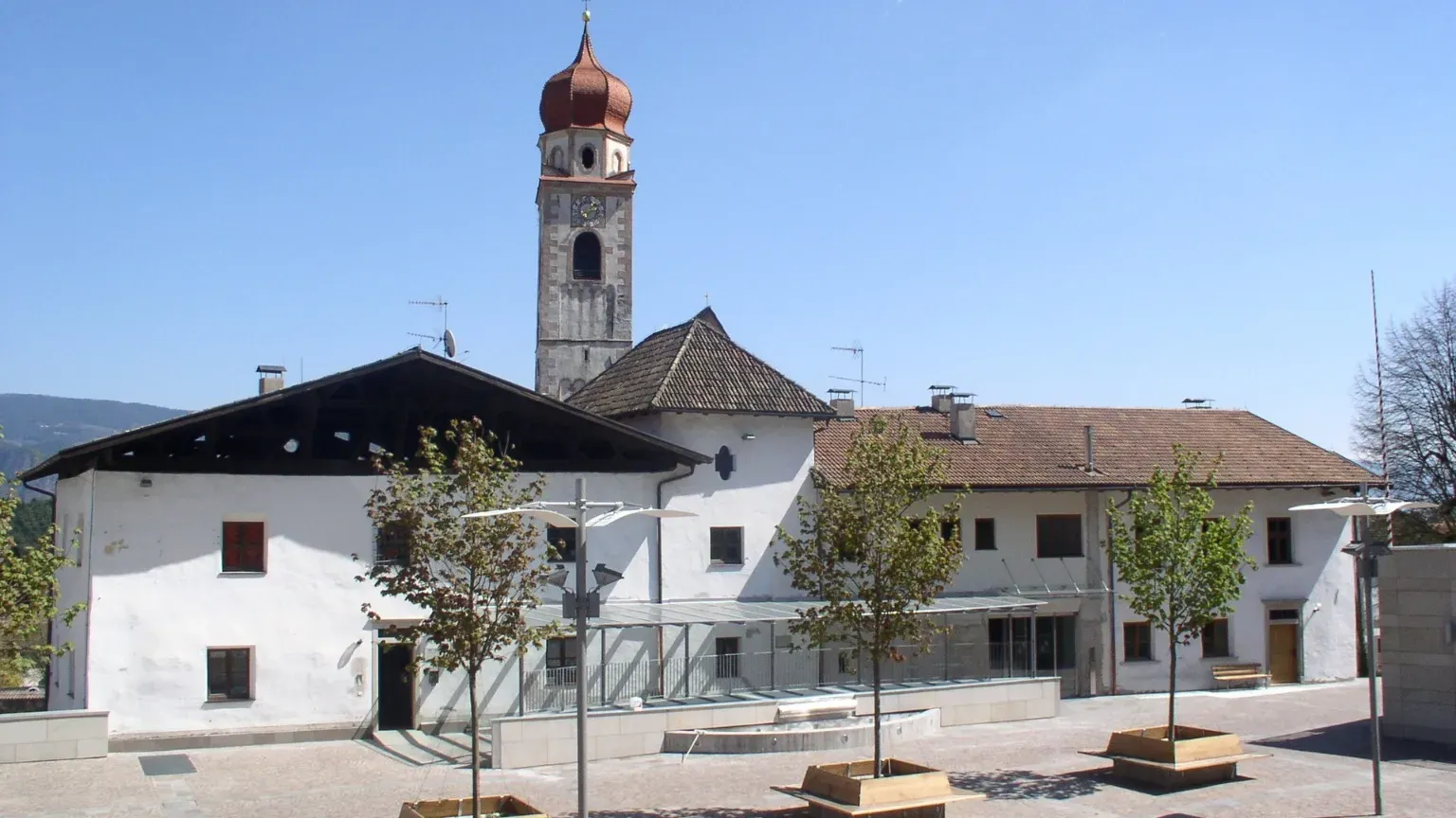 Anton Nikolaus Mair Gli uffici comunali resteranno chiusi il 01.05.2025.
