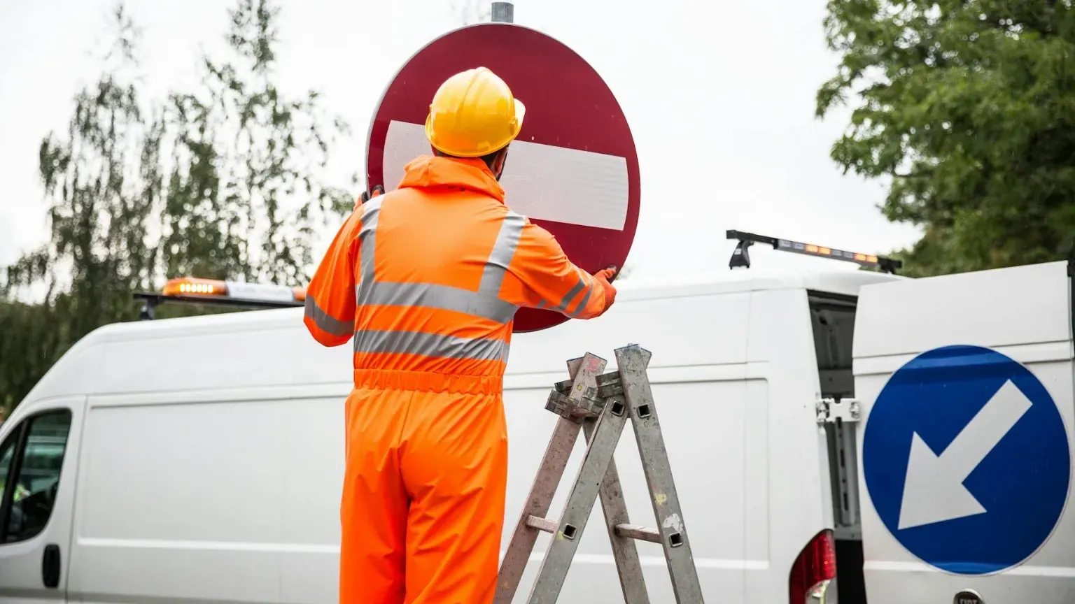 Chiusura notturna di via Prissiano (SP 10 Vilpiano-Tesimo) presso la Stachelburg per lavori